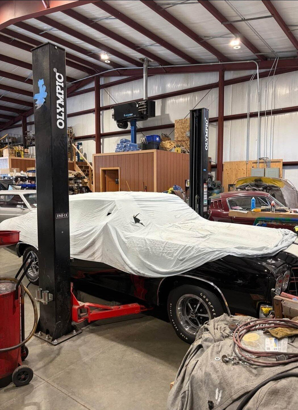 Olympic 2PBP-10 10,000 lb 2-Post Base Plate Car Lift – Hydraulic Vehicle Lift, Asymmetric Arms, 10-Year Warranty