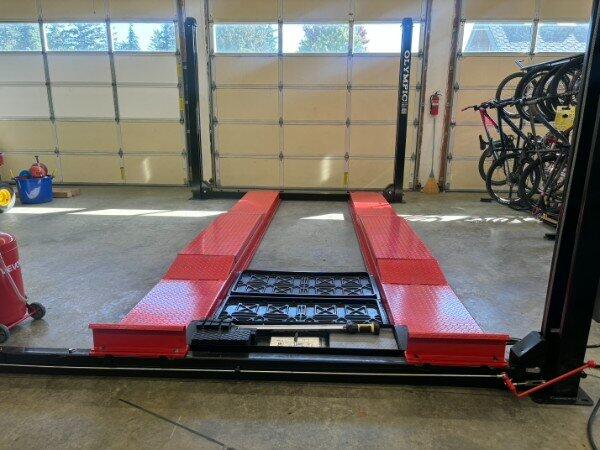 Olympic 4PXL-10B Bad Boy XL Portable 10,000 lb 4-Post Car Lift with Built-In 6,500 lb Scissor Jacks