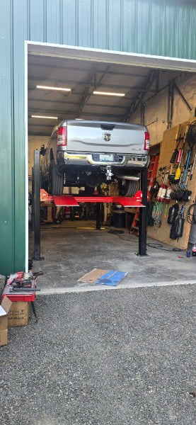 Model: 4PML-8A / 8,000 lb. Gold Series Portable Vehicle Storage Lift / Caster Arms / Drip Trays / Tool Tray / 10-Year Warranty / 108″ W X 198″ L