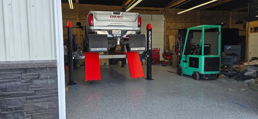 Model: 4PML-8A / 8,000 lb. Gold Series Portable Vehicle Storage Lift / Caster Arms / Drip Trays / Tool Tray / 10-Year Warranty / 108″ W X 198″ L