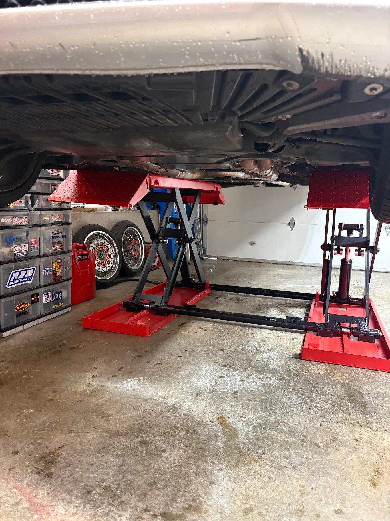 MRSL-75 7,500 lb Portable Mid-Rise Scissor Lift